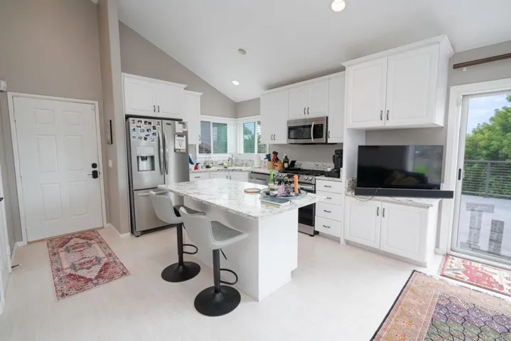 Casita Dine-in Kitchen