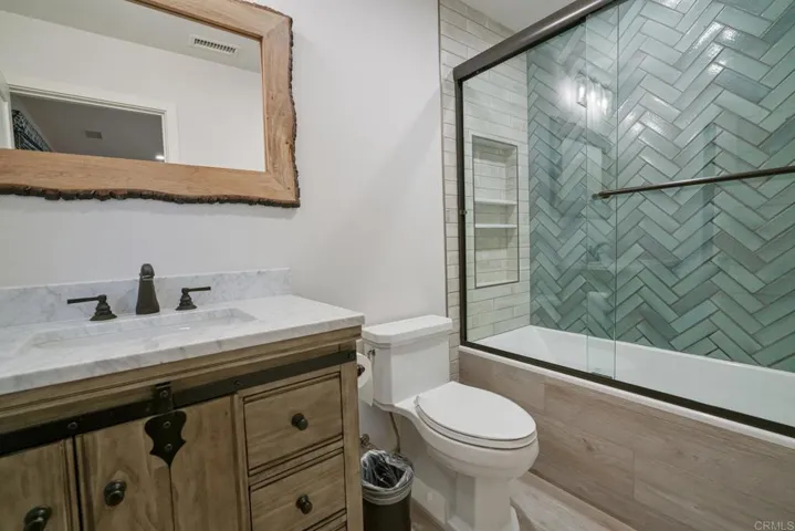 Guest #1 Ensuite Bathroom