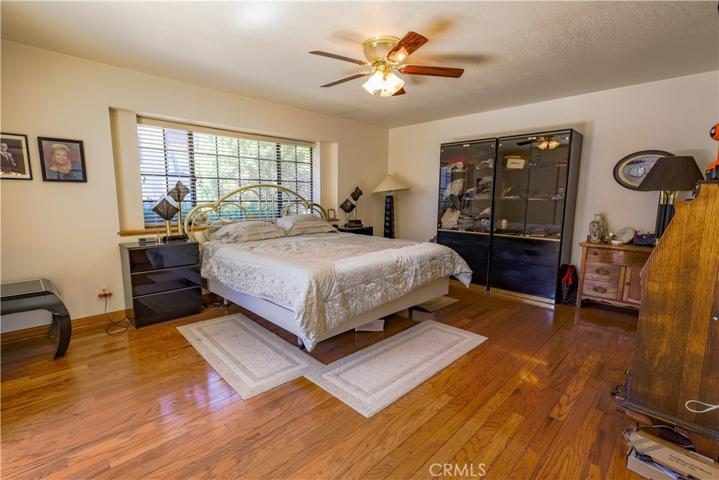 9419 Sierra Vista Road, Phelan, California 92371