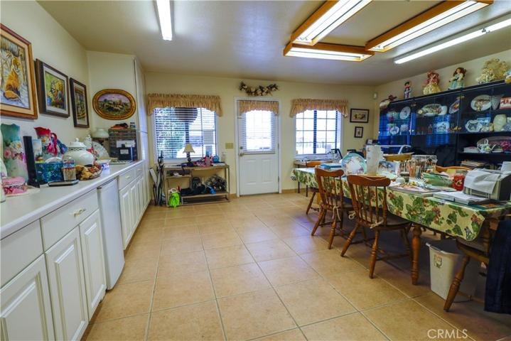 9419 Sierra Vista Road, Phelan, California 92371