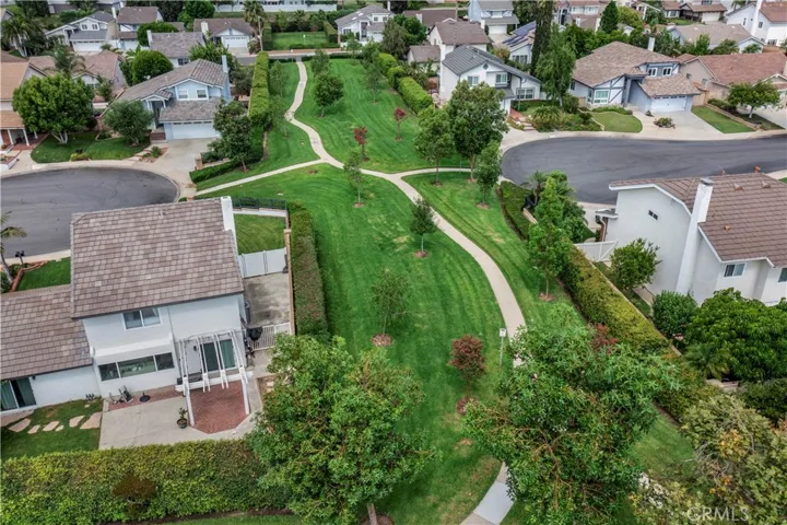 22952 Cedarspring, Lake Forest, California 92630