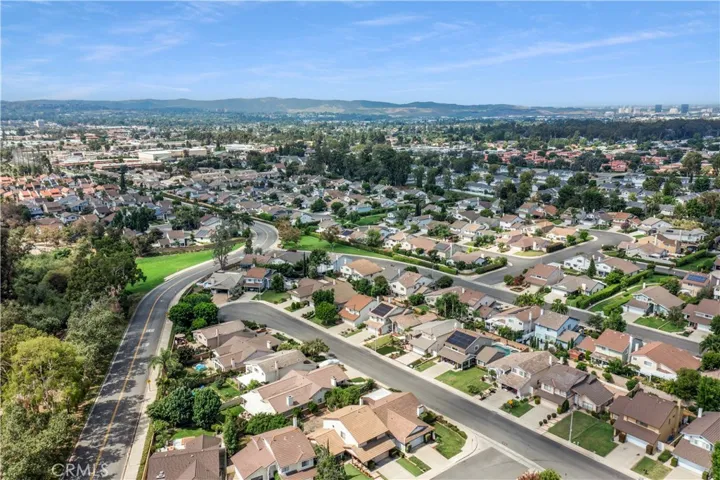 22952 Cedarspring, Lake Forest, California 92630