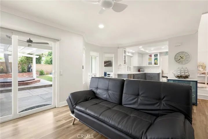 22952 Cedarspring, Lake Forest, California 92630