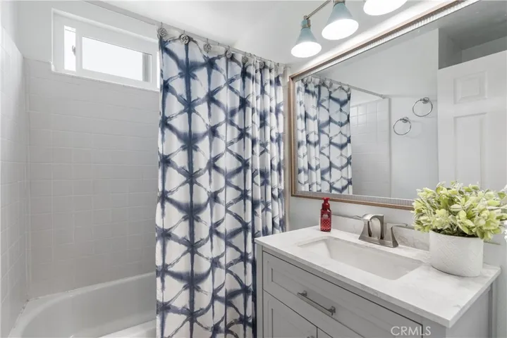 22952 Cedarspring, Lake Forest, California 92630