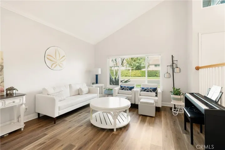 22952 Cedarspring, Lake Forest, California 92630