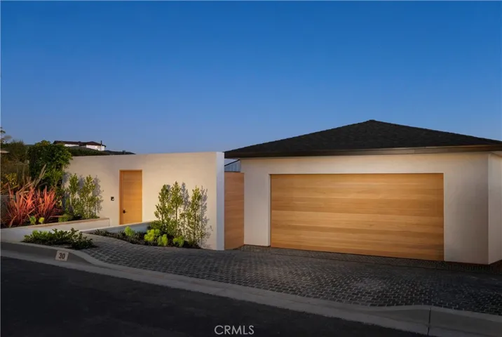 30 S La Senda Drive, Laguna Beach, California 92651