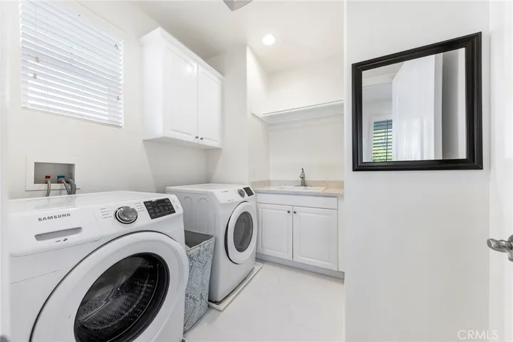 132 Laceflower, Irvine, California 92618
