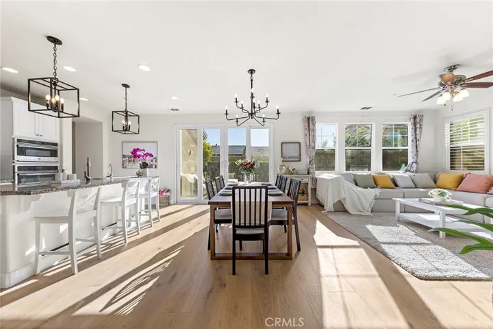 132 Laceflower, Irvine, California 92618