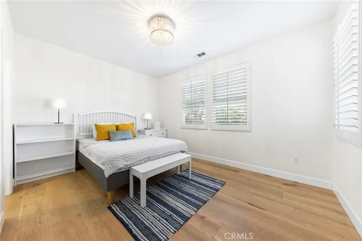 132 Laceflower, Irvine, California 92618