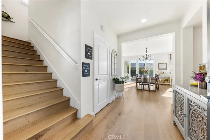 132 Laceflower, Irvine, California 92618