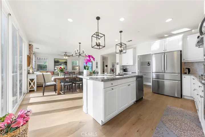 132 Laceflower, Irvine, California 92618