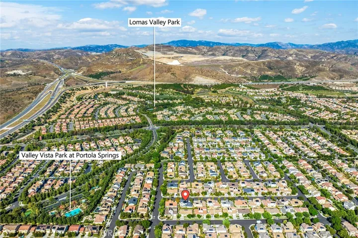 132 Laceflower, Irvine, California 92618