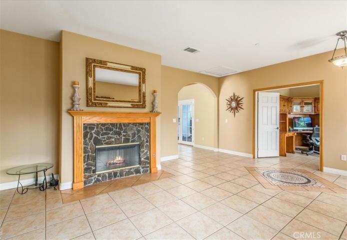 6945 Browning Road, Highland, California 92346