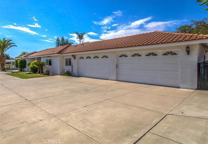 6945 Browning Road, Highland, California 92346