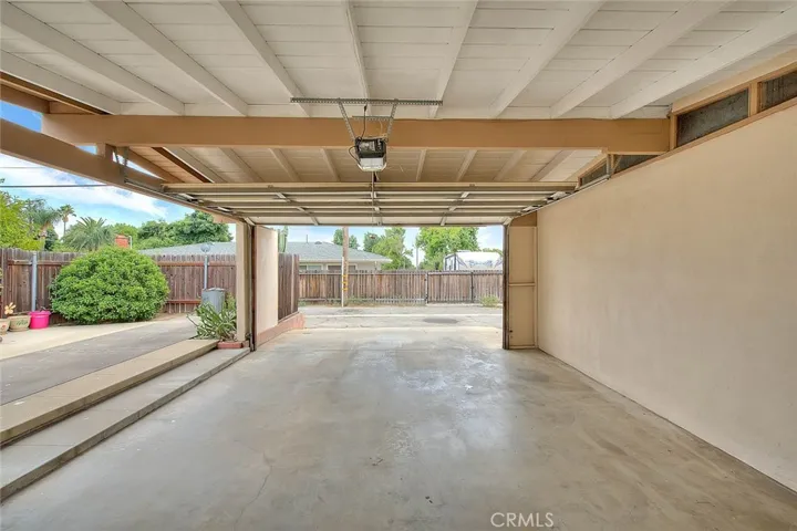 392 W 8th Street, Upland, California 91786