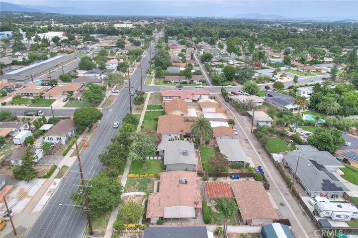 392 W 8th Street, Upland, California 91786