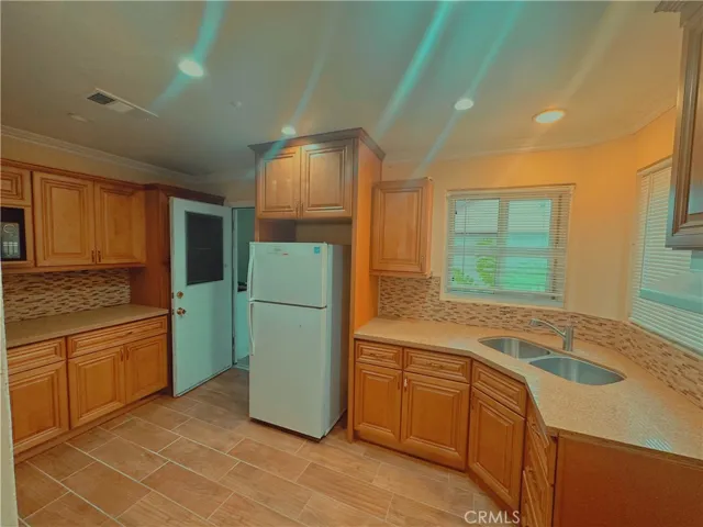 1526 S Huntington Street, Pomona, California 91766