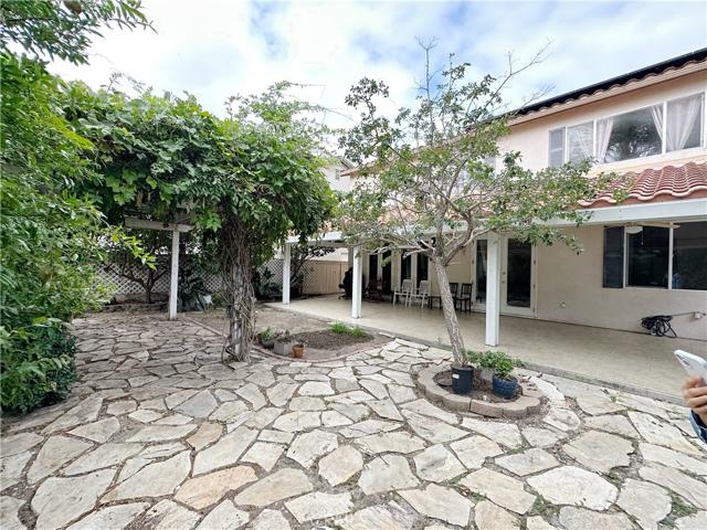 8 Hawk, Irvine, California 92618