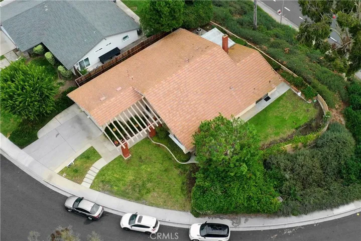 Lot is over 9000 sq ft. Part of slope is managed by HOA.