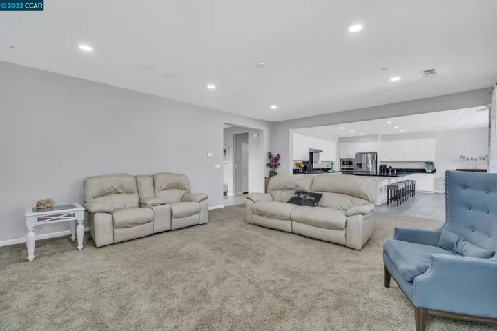 2847 Romora Bay Dr, Pittsburg, California 94565