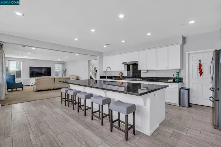 2847 Romora Bay Dr, Pittsburg, California 94565
