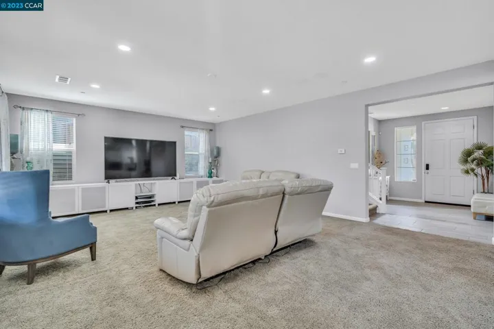2847 Romora Bay Dr, Pittsburg, California 94565