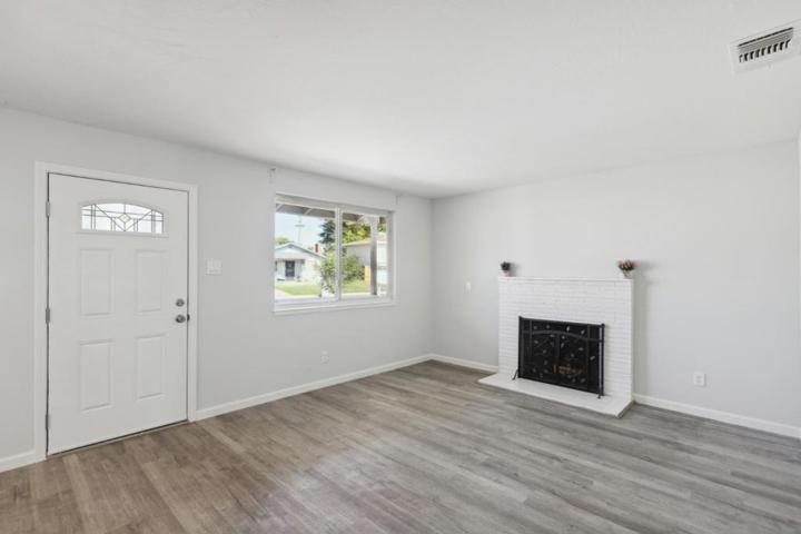 139 Price Way, Folsom, California 95630