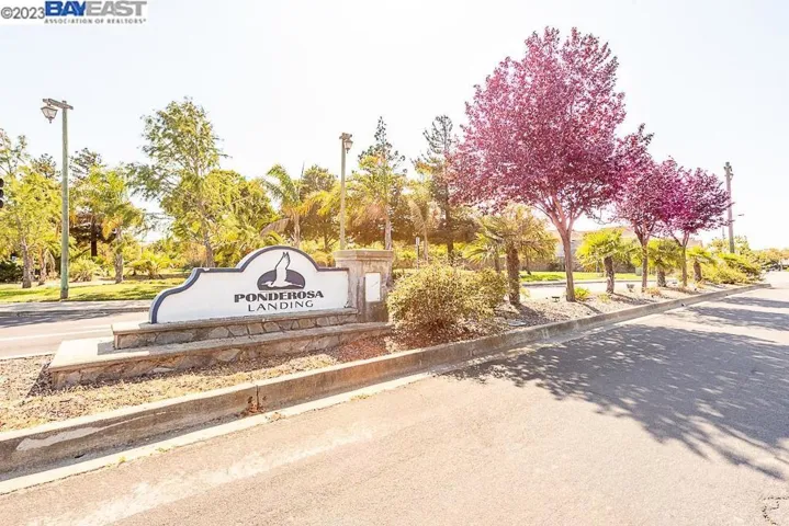4245 Pickerel Dr, Union City, California 94587