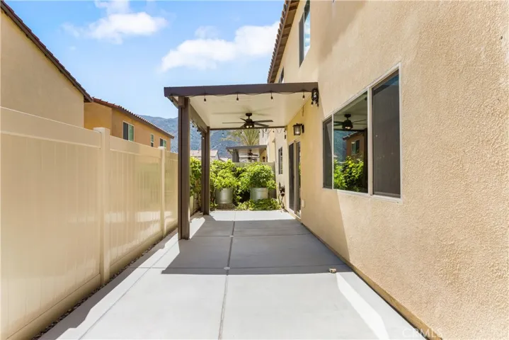 32925 Middlegate Place, Lake Elsinore, California 92530