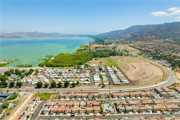 32925 Middlegate Place, Lake Elsinore, California 92530