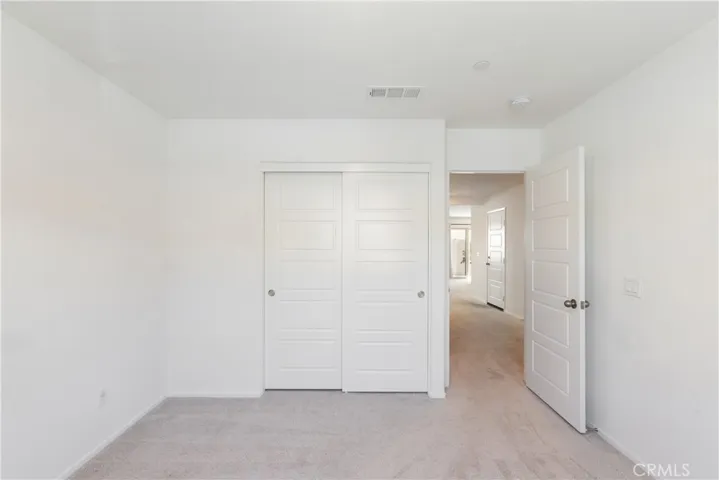 32925 Middlegate Place, Lake Elsinore, California 92530