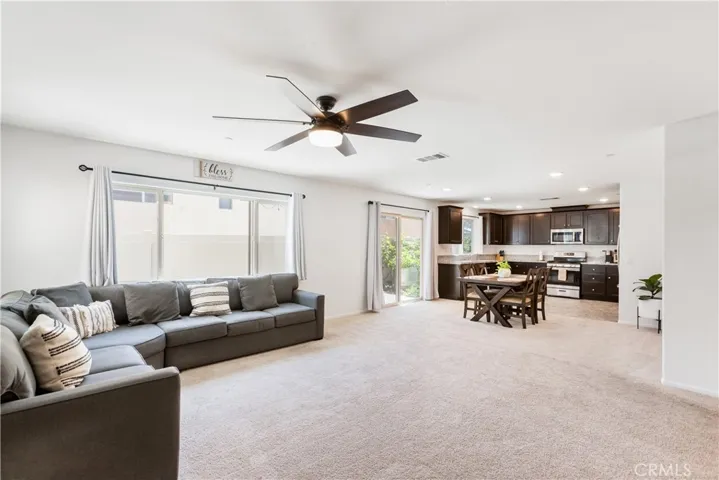 32925 Middlegate Place, Lake Elsinore, California 92530