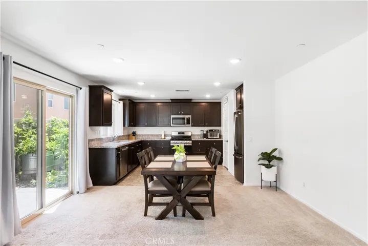32925 Middlegate Place, Lake Elsinore, California 92530