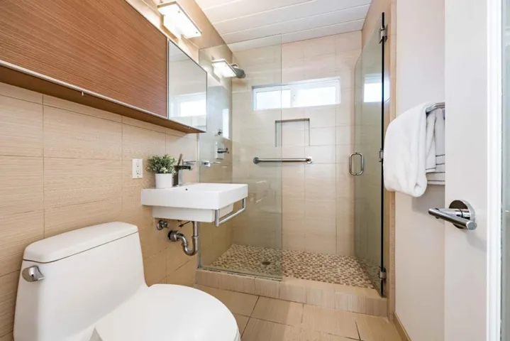 750 Wildwood Lane, Palo Alto, California 94303