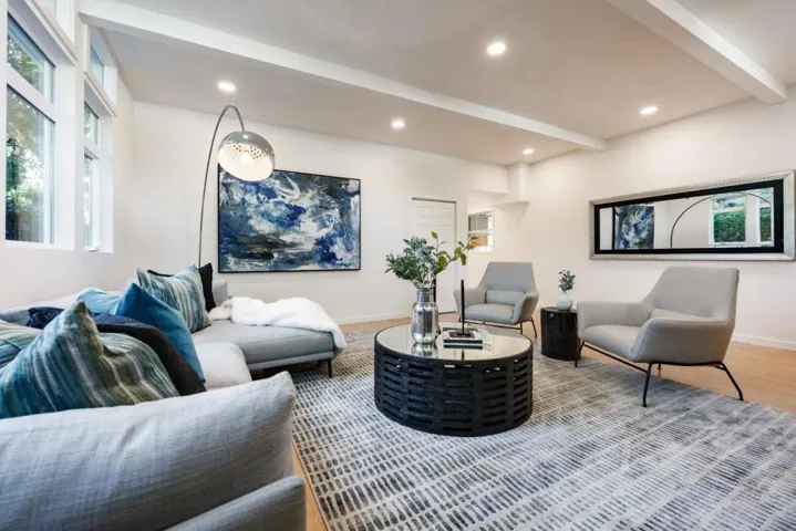 750 Wildwood Lane, Palo Alto, California 94303