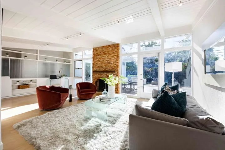 750 Wildwood Lane, Palo Alto, California 94303