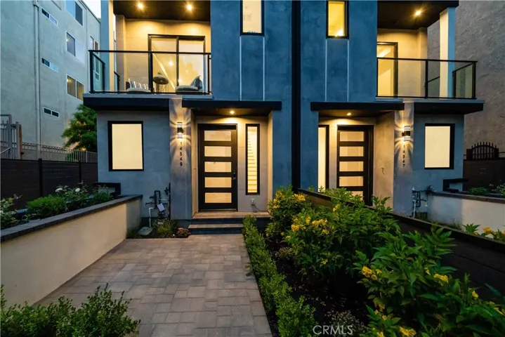 14547 Benefit Street, Sherman Oaks, California 91403