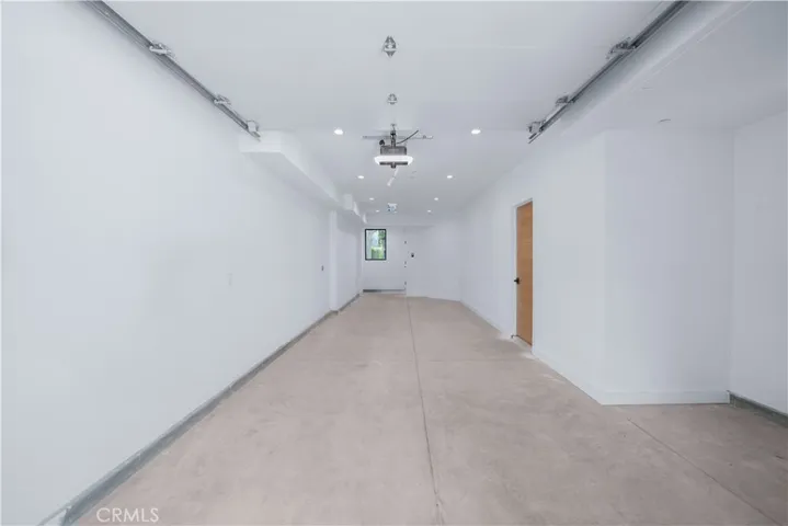14547 Benefit Street, Sherman Oaks, California 91403