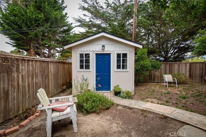 2138 Wilton Drive, Cambria, California 93428