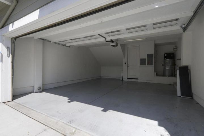 2043 Atlas Loop, Mountain View, California 94043