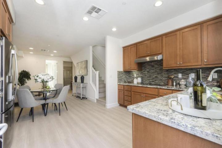 2043 Atlas Loop, Mountain View, California 94043