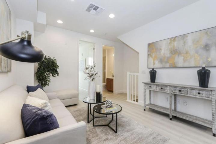 2043 Atlas Loop, Mountain View, California 94043