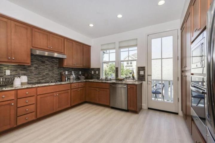 2043 Atlas Loop, Mountain View, California 94043