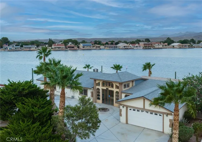 14597 Mast Lane, Helendale, California 92342