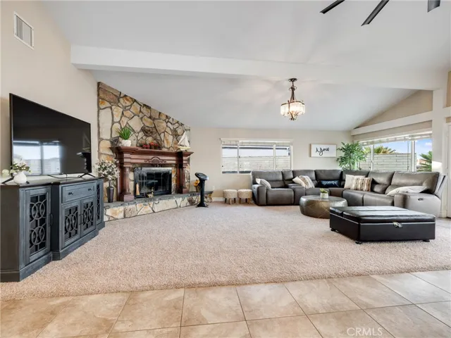 14597 Mast Lane, Helendale, California 92342