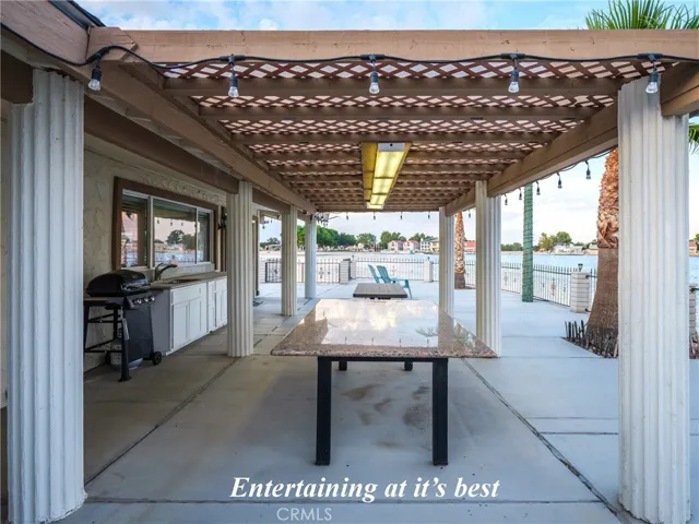 14597 Mast Lane, Helendale, California 92342