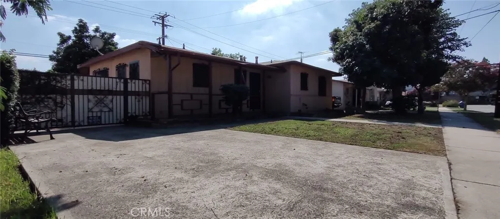 1042 Newhill Street, Glendora, California 91741