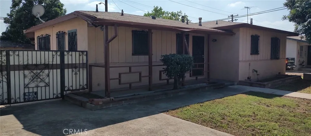 1042 Newhill Street, Glendora, California 91741