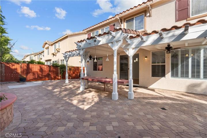 17606 Gladesworth Lane, Canyon Country, California 91387