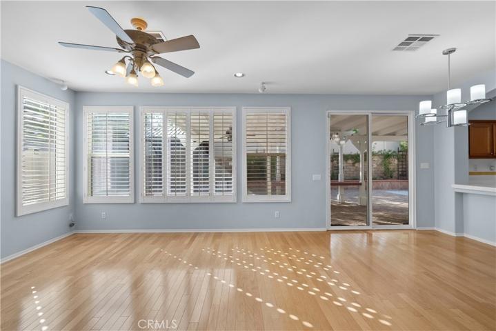 17606 Gladesworth Lane, Canyon Country, California 91387